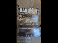 Model fighting machine and magazine