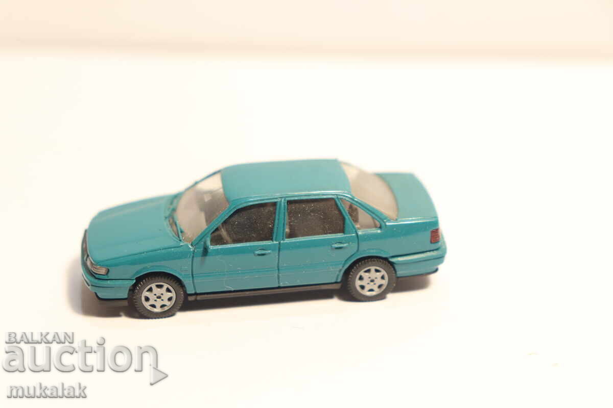 WIKING 1:87 H0 VW PASSAT КОЛИЧКА МОДЕЛ с цена 10.00 лв. | € 5.11 WIKING 1:87 H0 VW PASSAT КОЛИЧКА МОДЕЛ с цена 10.00 лв. | € 5.11