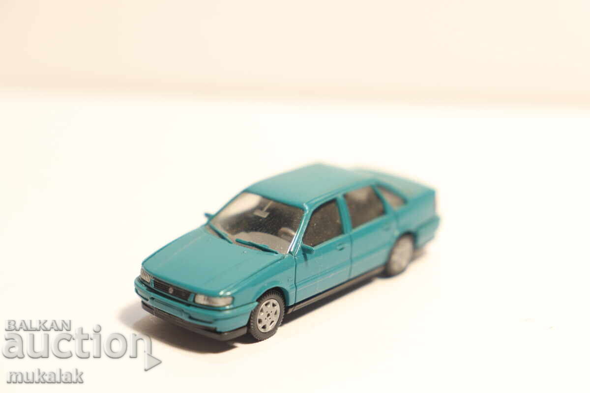 Аукцион WIKING 1:87 H0 VW PASSAT КОЛИЧКА МОДЕЛ Аукцион WIKING 1:87 H0 VW PASSAT КОЛИЧКА МОДЕЛ
