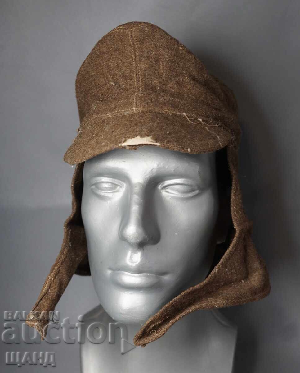 Βασιλικό Τανκίστικο Στρατιωτικό Κάπελο Στρατιωτική Στολή Πυροβολικό με τιμή 25.25 BGN | € 12.91