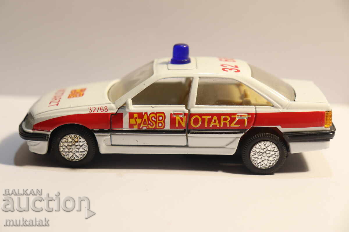 1:43 ??? OPEL OPEL OMEGA ΚΟΛΕΞΙΟΝ ΜΟΝΤΕΛΟ με τιμή 10.00 BGN | € 5.11