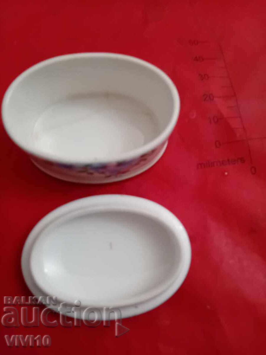 Delivery of Antique porcelain jewelry box