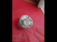 Cutie de bijuterii veche