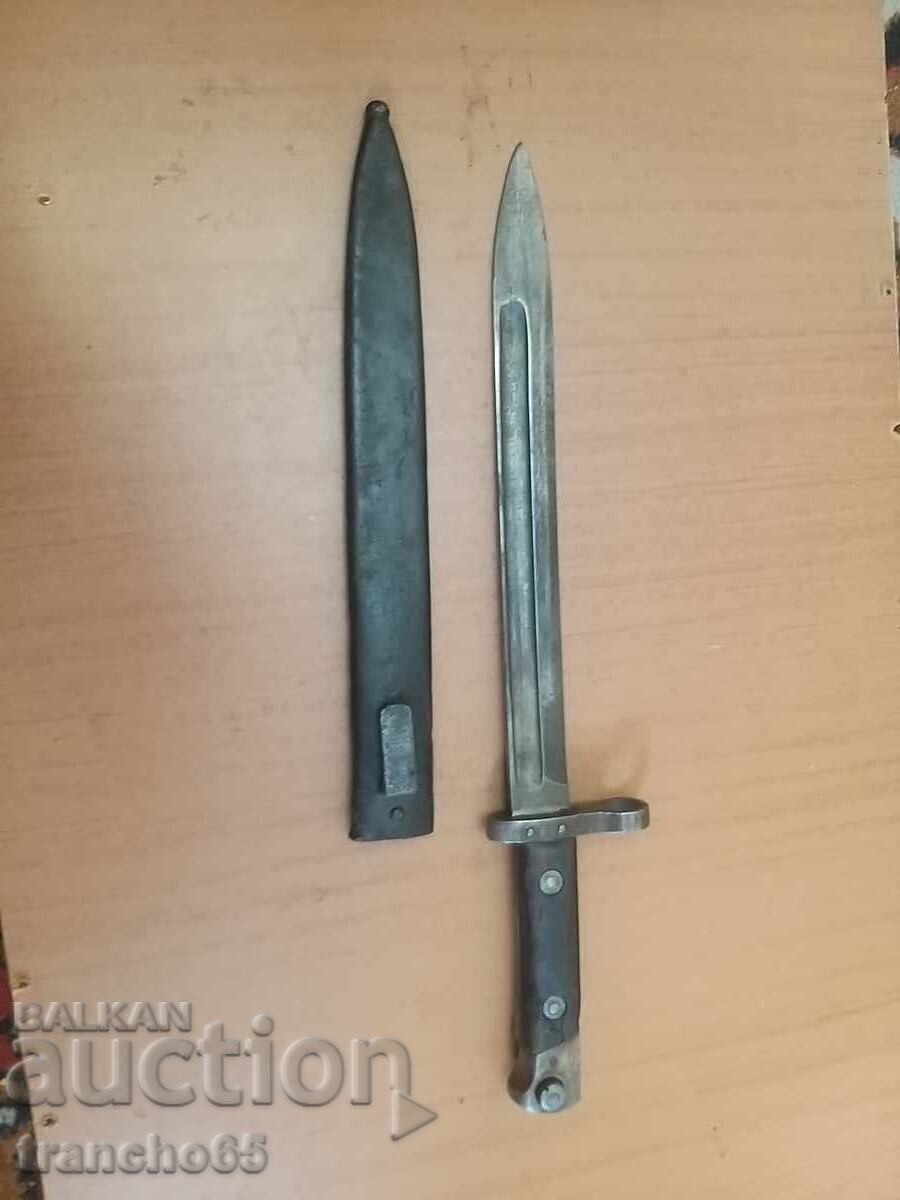 Baionetă pentru „Manlicher” M1895.