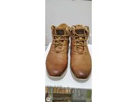 Vând bocanci bărbați noi, mărimea 44