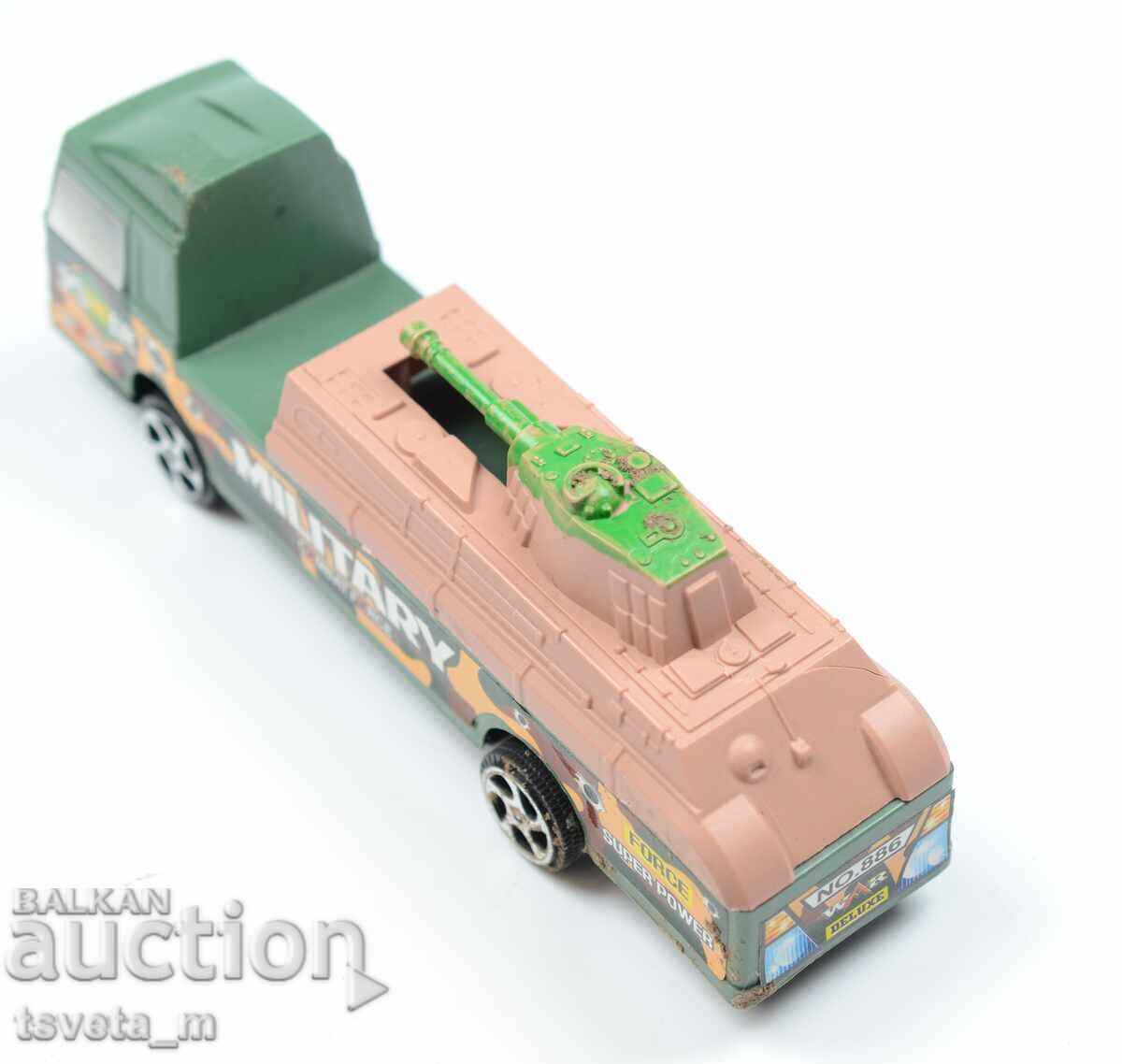 Auction  Plastic MILITARY truck