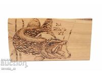 Panou din lemn pirogravat PESCARUL nr. 1