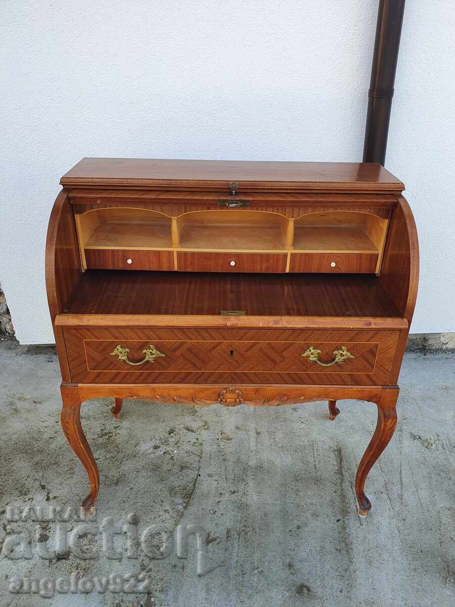 Красиво винтидж писалище масив!!!