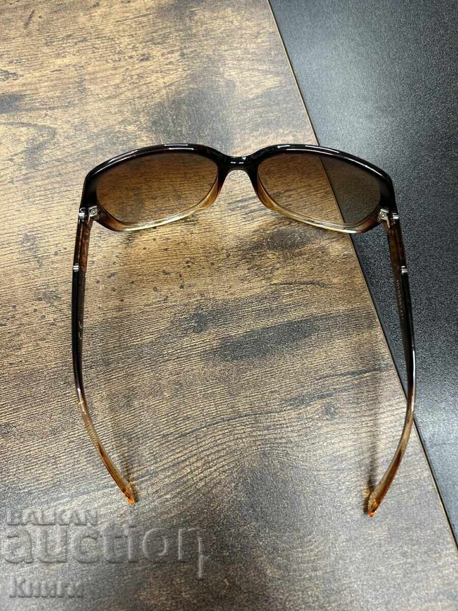 Licitație Ochelari de soare pentru damă DM Licitație Ochelari de soare pentru damă DM
