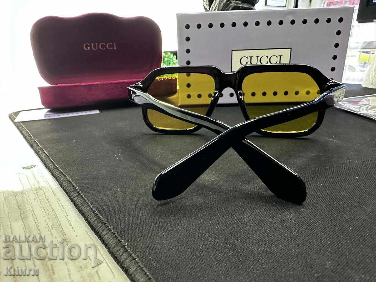 Слънчеви очила Gucci с цена 250.00 лв. | € 127.82