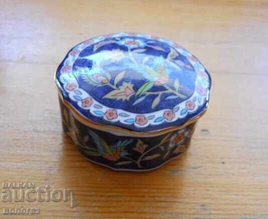 Cutie de porțelan pentru bijuterii - Japonia