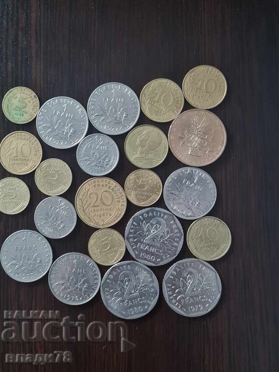 O mulțime de monede Franța - 5