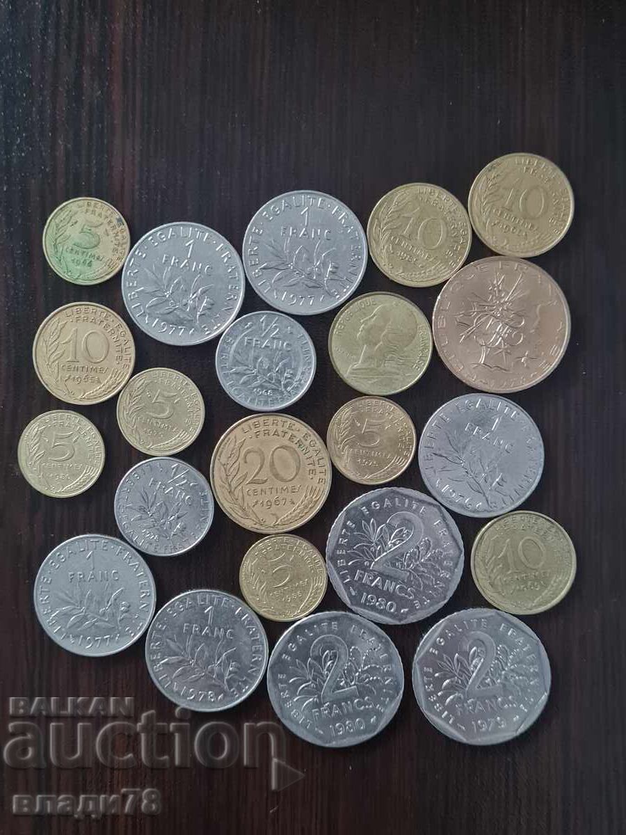 O mulțime de monede Franța - 6