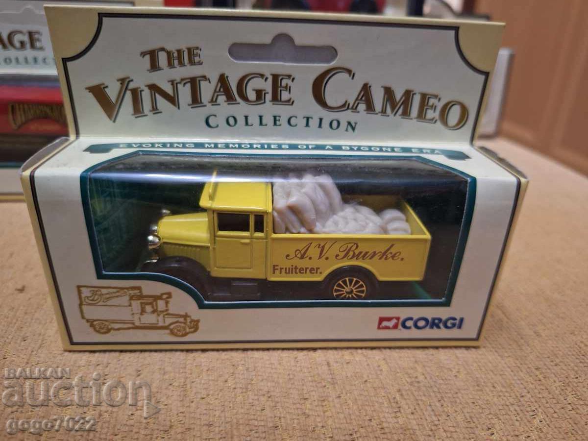 ,моделче на GORGI BRITAIN ,моделче на GORGI BRITAIN