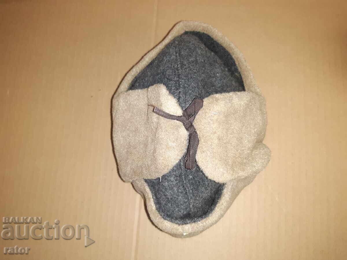 Delivery of Military earring, hat, cap, uniform - BNA, NRB