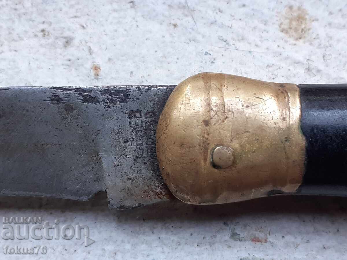 Delivery of Star pocket knife, lady's leg, Petko Denev, Gabrovo