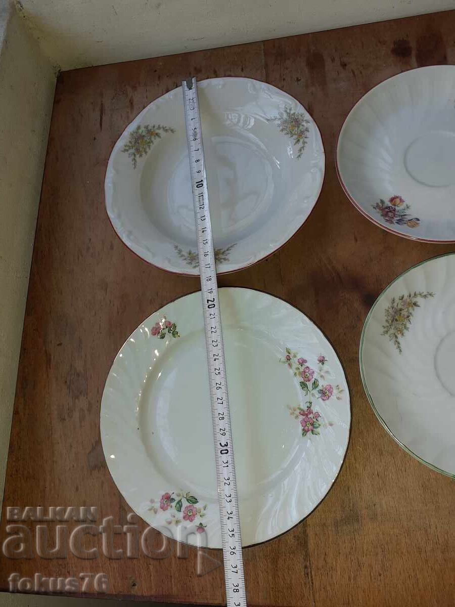 Παράδοση Μικρά πιάτα από βουλγαρική πορσελάνη