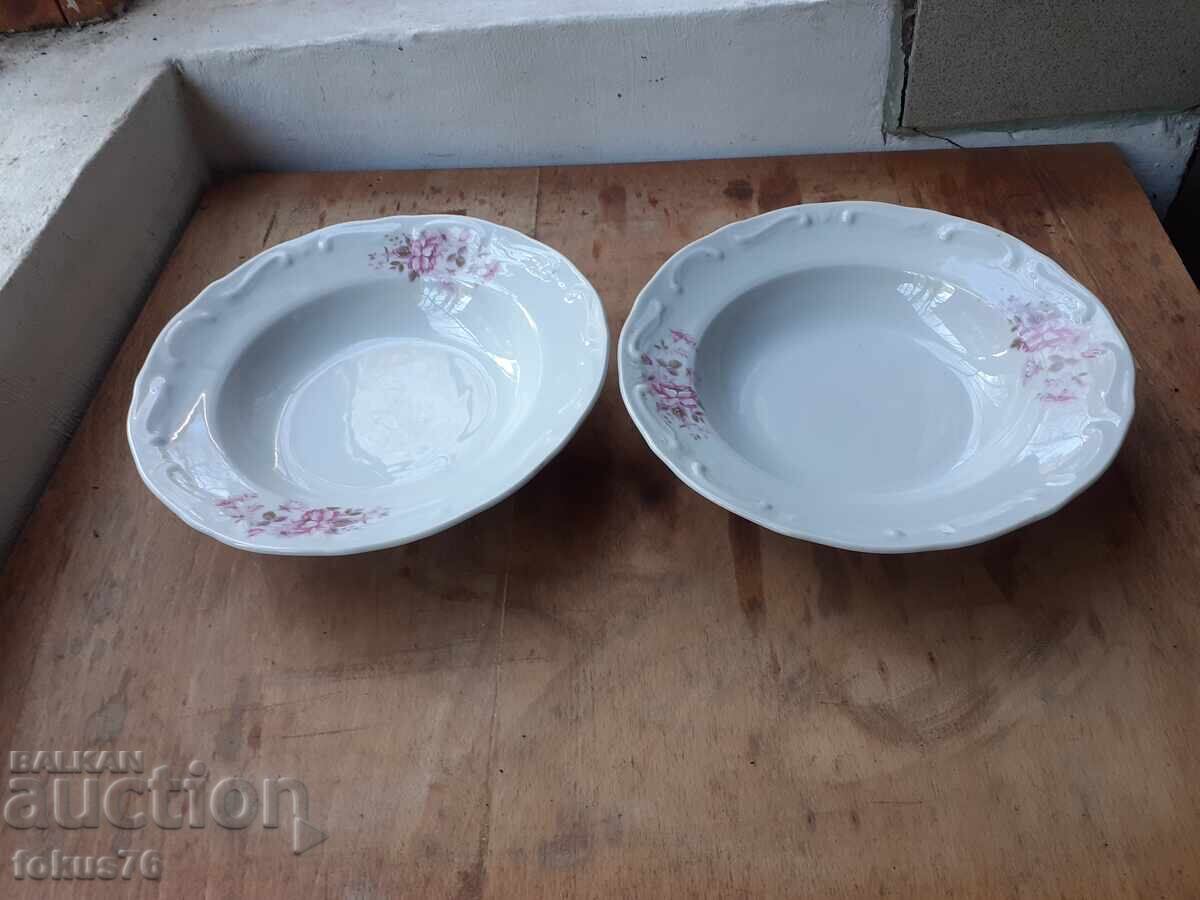Βουλγαρική πορσελάνη δύο πιάτα με τιμή 24.00 BGN | € 12.27 Βουλγαρική πορσελάνη δύο πιάτα με τιμή 24.00 BGN | € 12.27