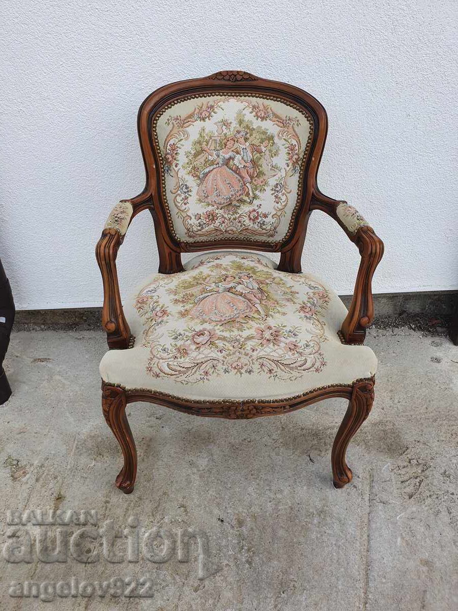 Licitație Scaun frumos vintage solid Romeo și Julieta! Licitație Scaun frumos vintage solid Romeo și Julieta!