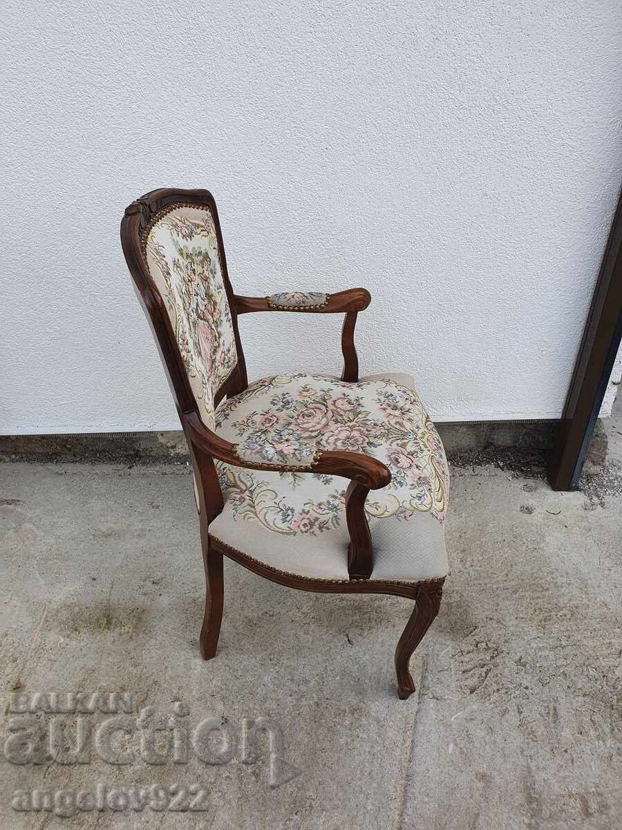 Beautiful vintage solid Romeo and Juliet chair! - 6 Beautiful vintage solid Romeo and Juliet chair! - 6