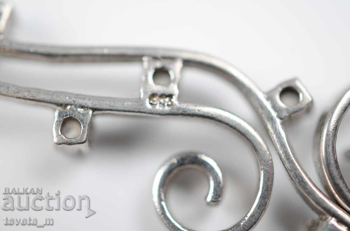 Delivery of Silver long earrings with small stones Delivery of Silver long earrings with small stones