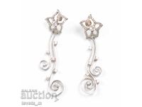 Cercei lungi argintii cu pietricele