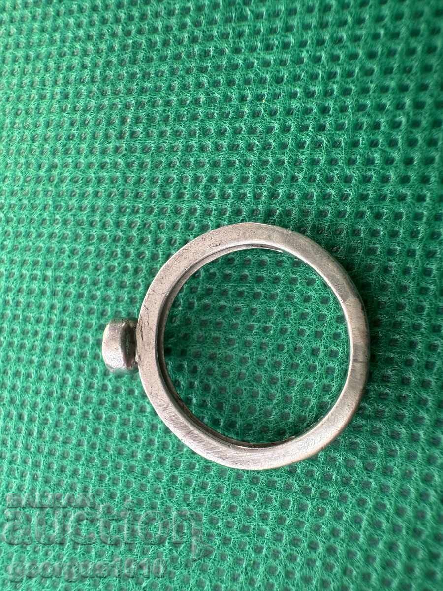 Ασημένιο δαχτυλίδι TISENTO Νο. 7673 με τιμή 55.00 BGN | € 28.12 Ασημένιο δαχτυλίδι TISENTO Νο. 7673 με τιμή 55.00 BGN | € 28.12