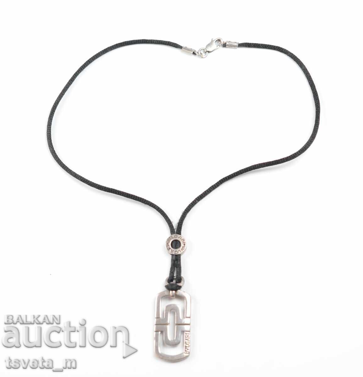 Colier cu pandantiv din argint BULGARI Colier cu pandantiv din argint BULGARI