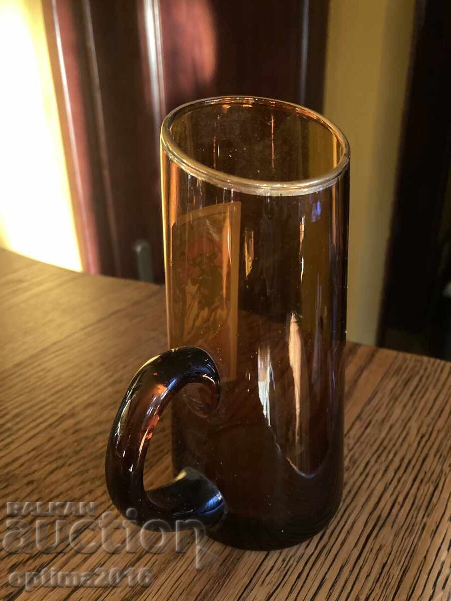 Licitație Halbă interesantă