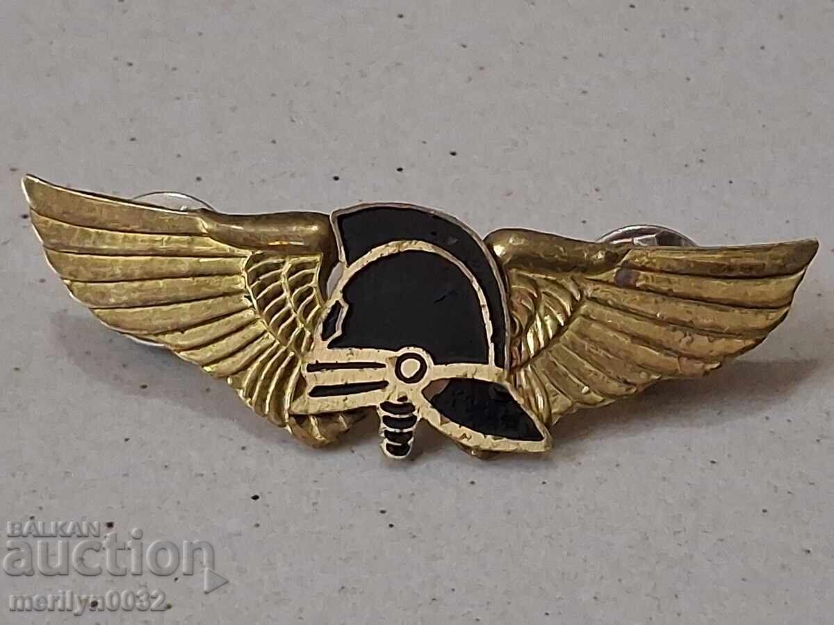 Σήμα στήθους πυροσβέστη, μετάλλιο, κονκάρδα