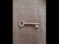 Cheie veche de metal