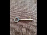 Cheie veche de metal