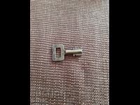 Cheie veche de metal