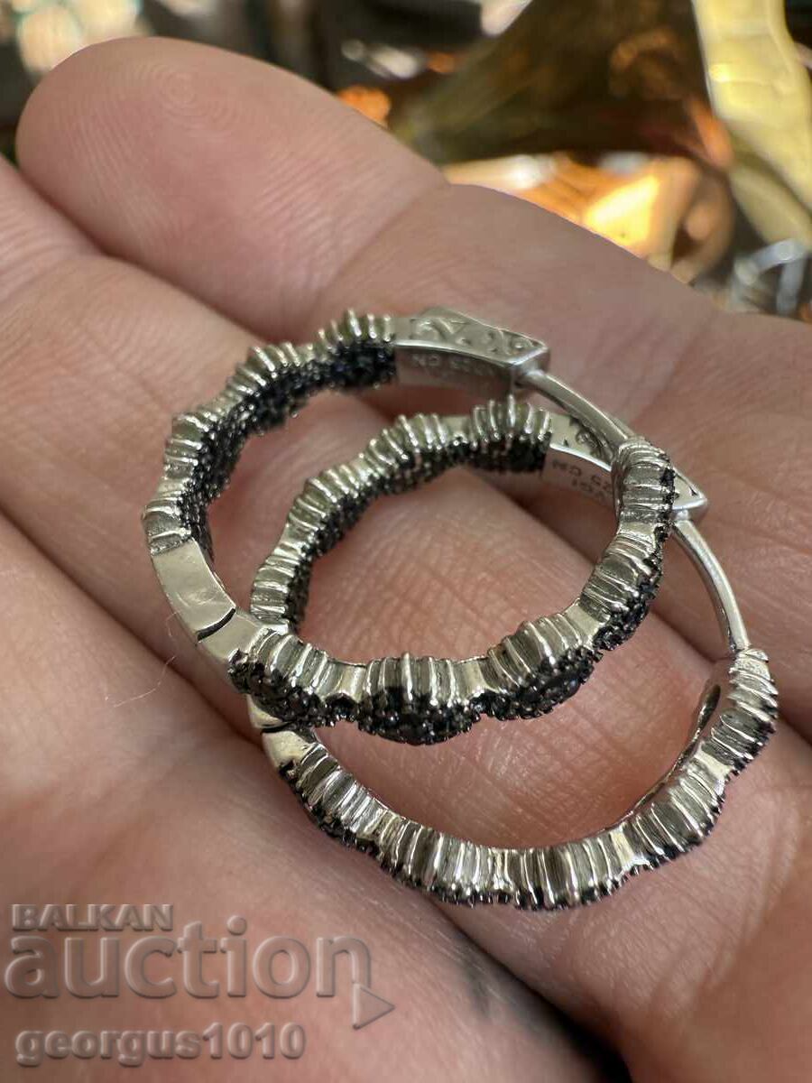 Παράδοση Ασημένια σκουλαρίκια με μαύρα πέτρες Νο. 7675