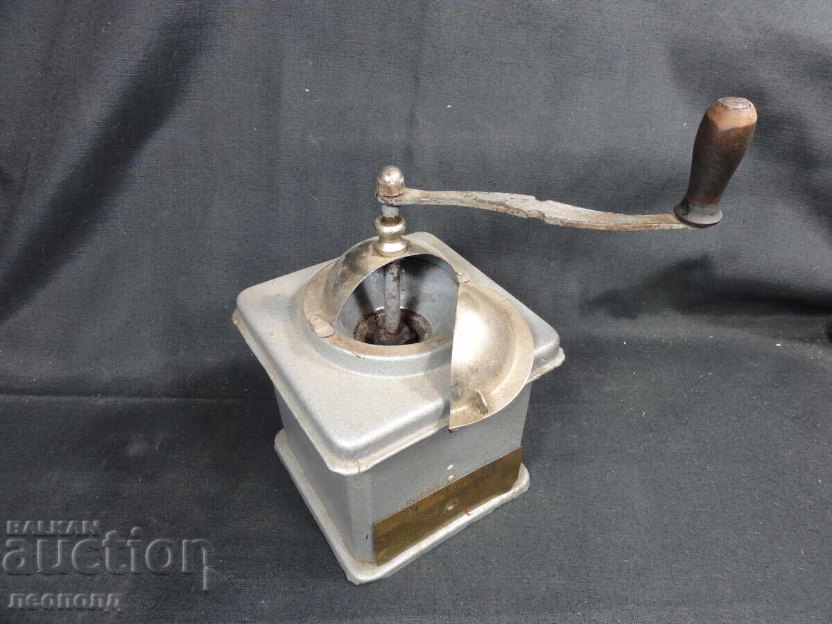 Auction  Old Vintage Hand Coffee Grinder