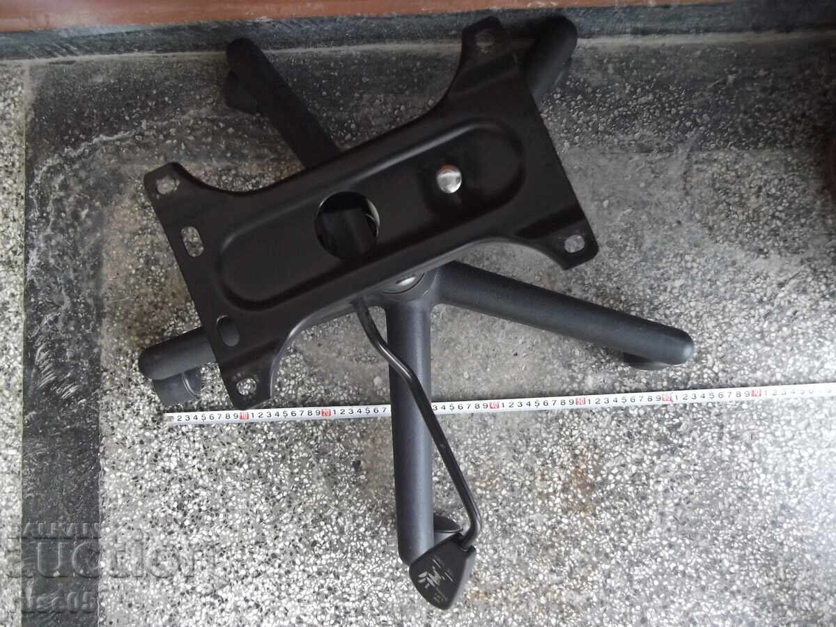 Кръстачка с колелца , амортисьор и механизъм за офис стол-10 с цена 25.00 лв. | € 12.78