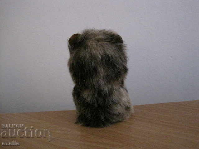 Livrarea Figurine din piele