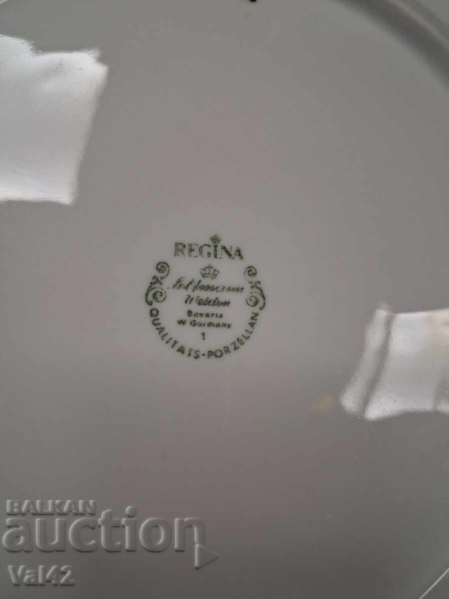 Комплект порцеланови чинии REGINA – риби, 7 части с цена 6.05 лв. | € 3.09 Комплект порцеланови чинии REGINA – риби, 7 части с цена 6.05 лв. | € 3.09