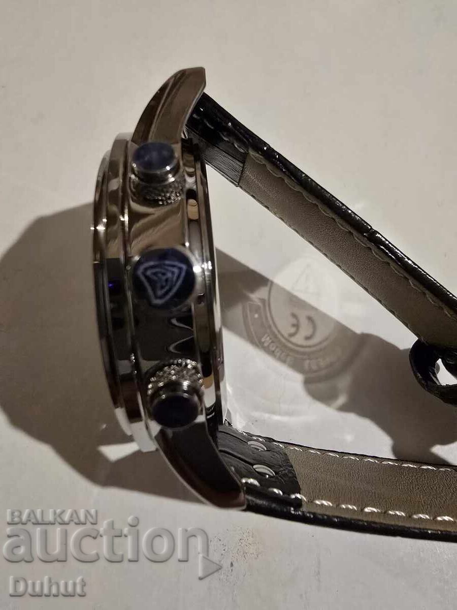 Clock with price 30.00 BGN | € 15.34