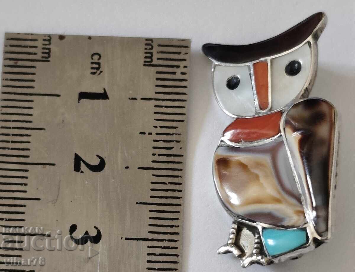 Παλιά ασημένια καρφίτσα - μενταγιόν κουκουβάγια διακοσμημένη με φυσικό με τιμή 179.90 BGN | € 91.98