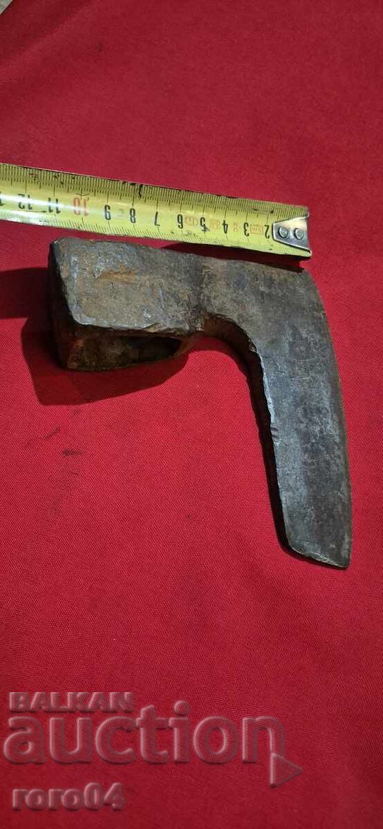 Auction  AX