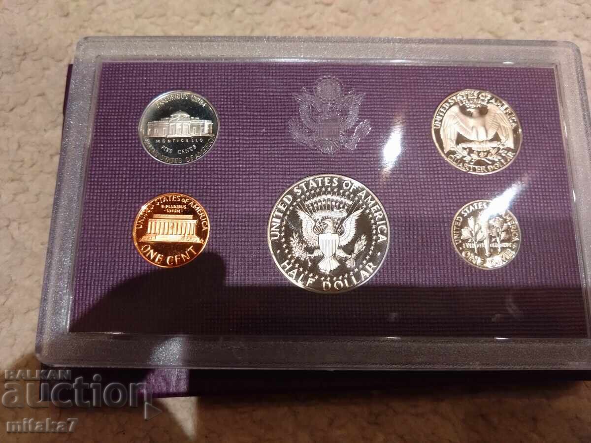Auction  Set of coins 1985, USA