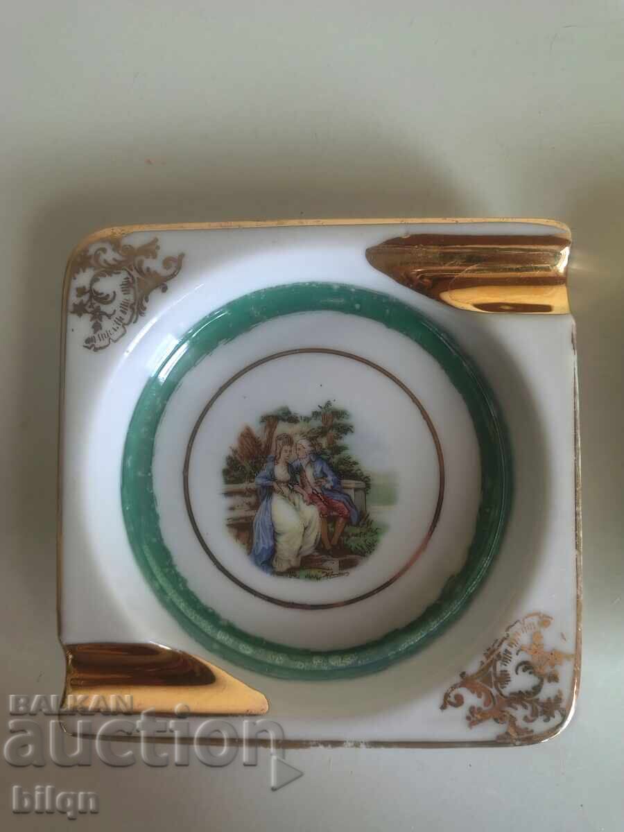 Εξαιρετικά Ιαπωνικά Πορσελάνινα Σταχτοδοχεία με τιμή 24.98 BGN | € 12.77