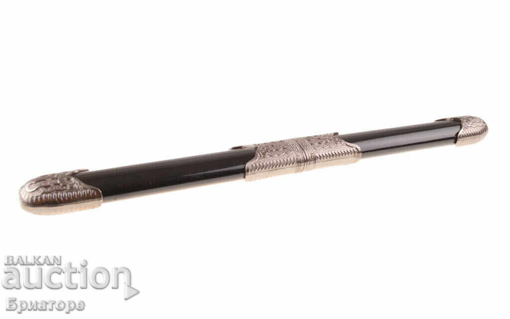 Licitație Cuțite suvenir duble frumoase Licitație Cuțite suvenir duble frumoase