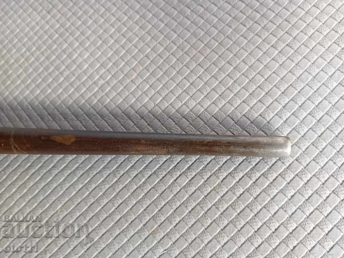 CON STIL DE BIJUTERIE VECHI, DIN FIER cu preț 60.00 BGN | € 30.68 CON STIL DE BIJUTERIE VECHI, DIN FIER cu preț 60.00 BGN | € 30.68