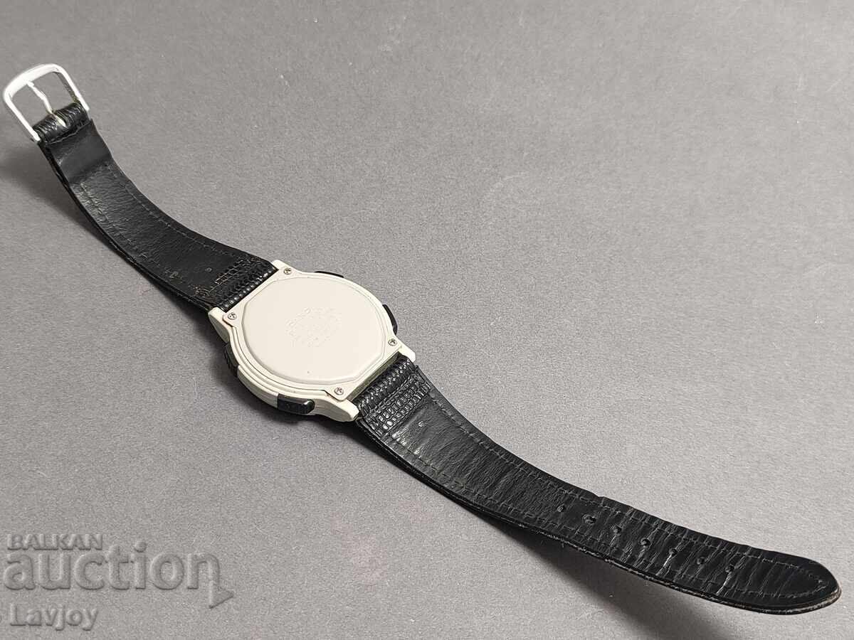 Ceas de mână rar Casio World time - 6