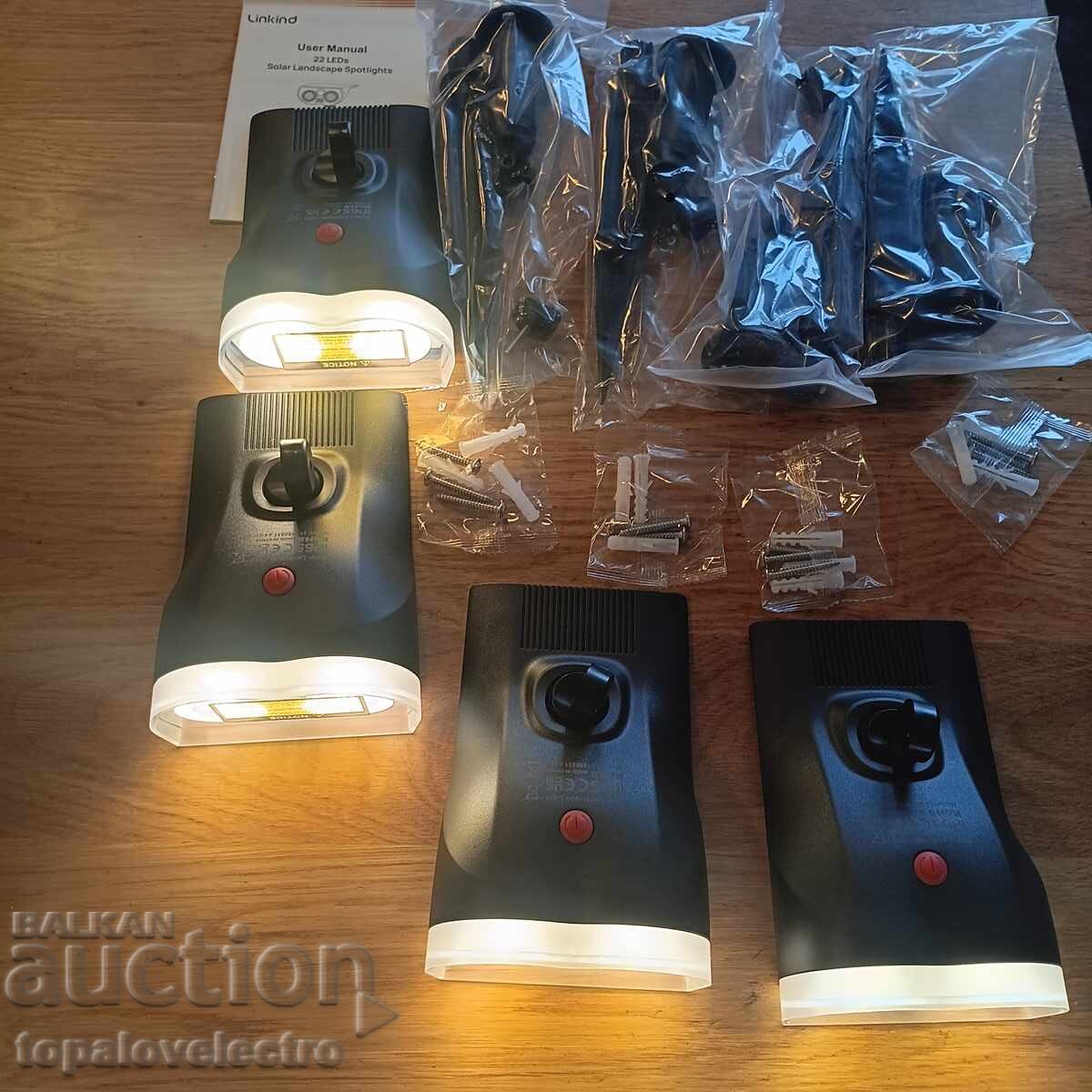 Auction  NEW! 4 solar lamps 800 lm, 22LED, 3000K, IP67, 3 modes