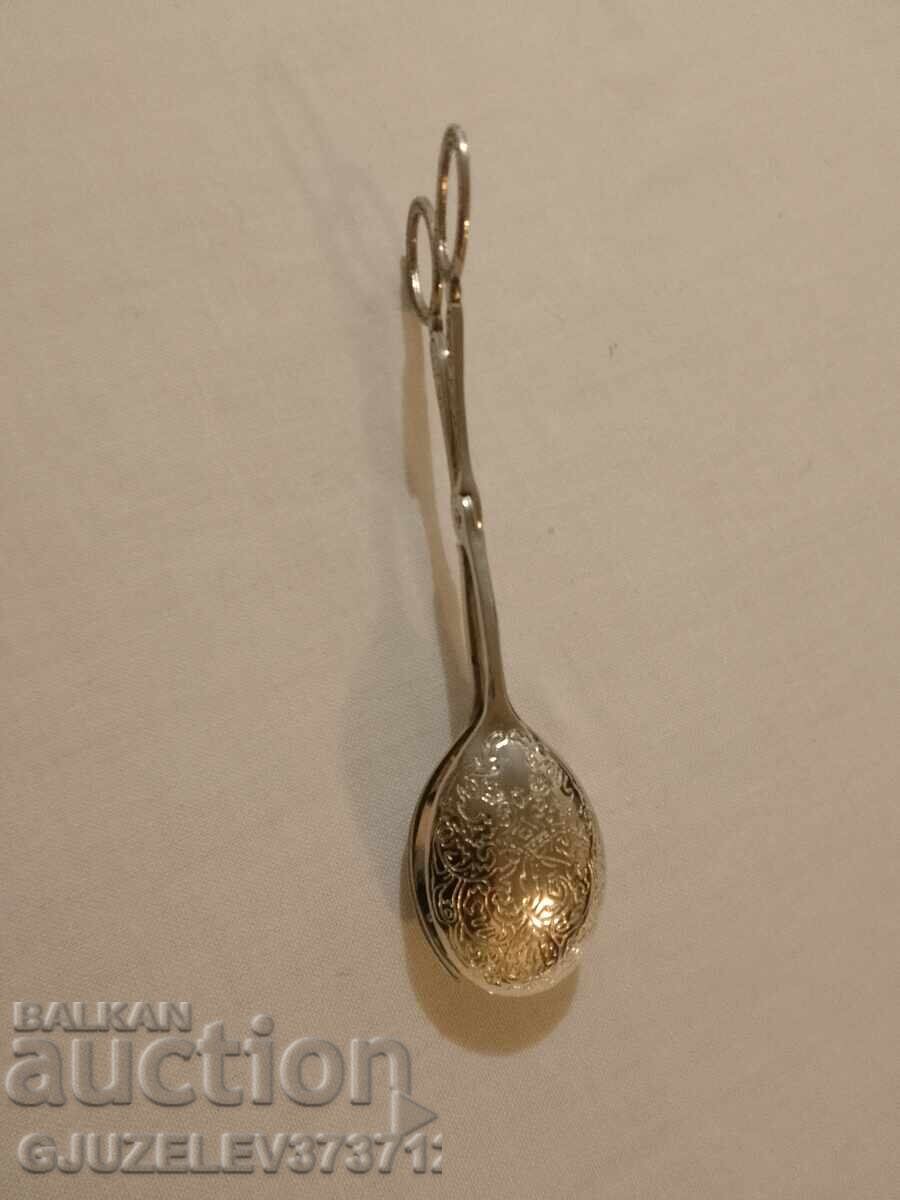 Винтидж посребрена професионална щипка за сервиране с цена 36.00 лв. | € 18.41 Винтидж посребрена професионална щипка за сервиране с цена 36.00 лв. | € 18.41