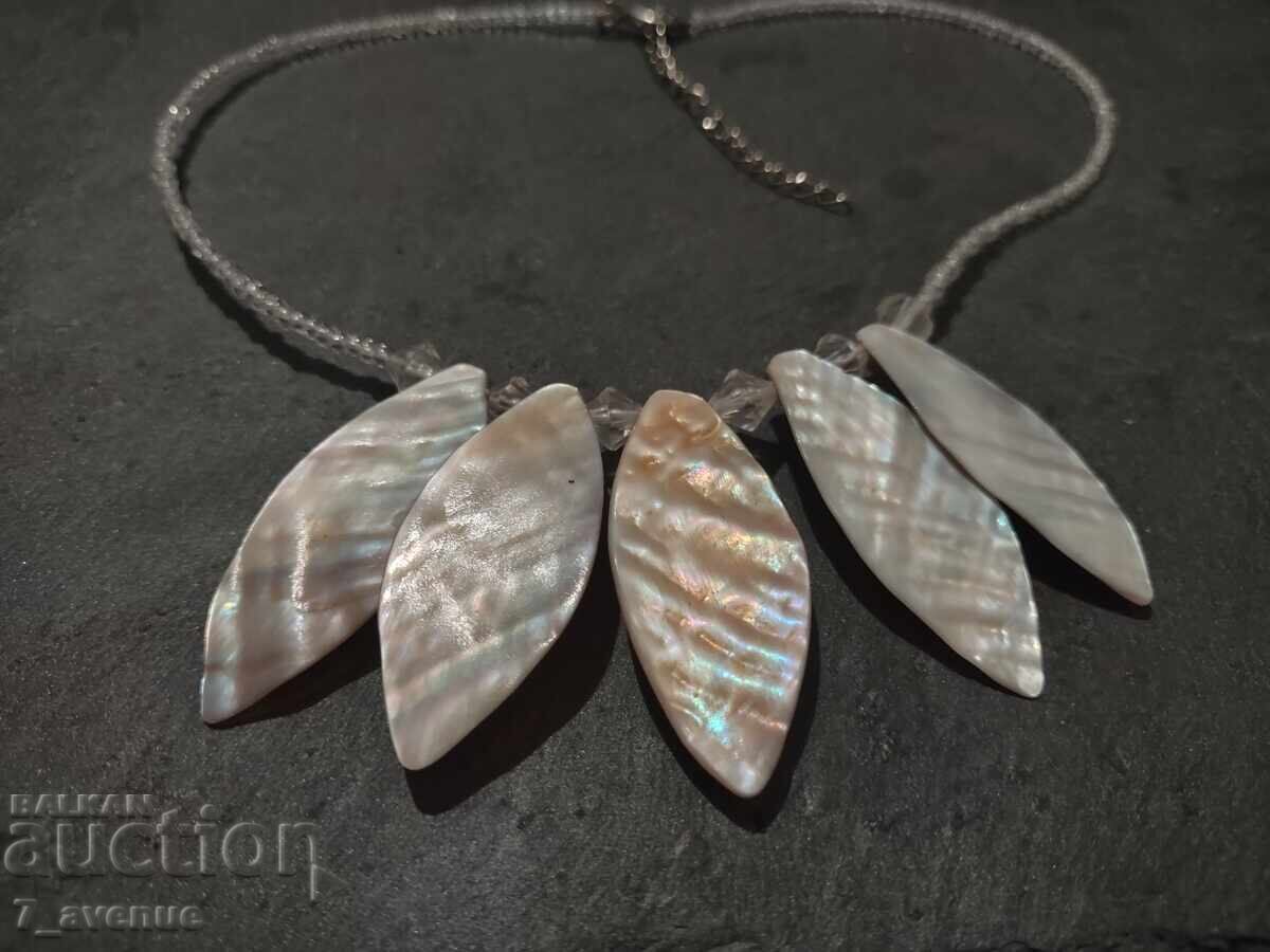 Κολιέ, παλιό κόσμημα, περιδέραιο φυσικό Σεντέφ 70s 3.12.25 με τιμή 69.00 BGN | € 35.28