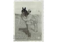 SMALL OLD PHOTO OF A SOLDIER ON A HORSE, CAVALRYMAN E643